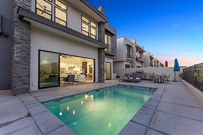 Double Eagle on the 8th by RedAwning