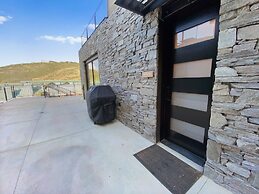 Kings Crown C-101 2 Bedroom Condo by RedAwning