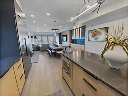 Kings Crown C-101 2 Bedroom Condo by RedAwning