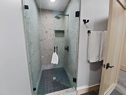 Kings Crown C-101 2 Bedroom Condo by RedAwning