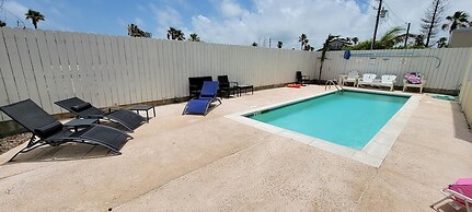 Overlooks Pool Easy Walk to Beach #D 2 Bedroom Home by RedAwning