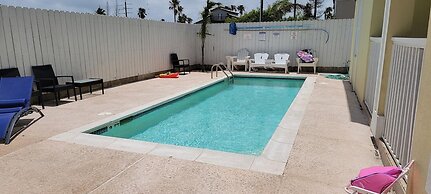 Overlooks Pool Easy Walk to Beach #D 2 Bedroom Home by RedAwning