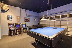 Rachel And Dale's Highlands Reserve Vacation Home 4 Bedroom Home by Re