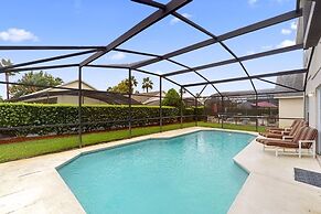 William's Lake Berkley Resort Vacation Home 5 Bedroom Home by Redawnin