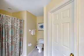 William's Lake Berkley Resort Vacation Home 5 Bedroom Home by Redawnin