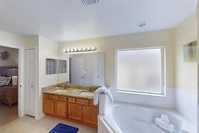 William's Lake Berkley Resort Vacation Home 5 Bedroom Home by Redawnin