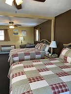 Little Bluff Inn