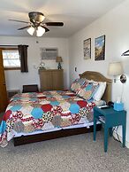 Little Bluff Inn