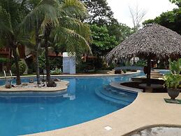 Room-nice Condo for Vacation in Playas d