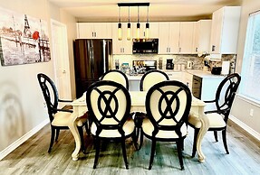 Entire Residential House, Nw Austin Lake Traviskalahari