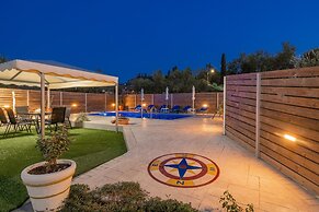 Toscana Villa 1 - 2 Bedroom Private Pool Villa