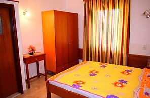 Beach Lovers Courtyard View Studio For Two