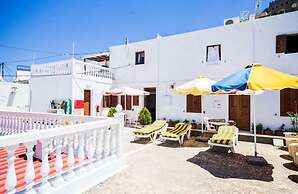 Seaview Studio For Two Just Minutes From The Beach