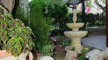 Beautiful Apartment for 2 People in Residence