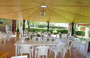 Beautiful Apartment for 2 People in Residence