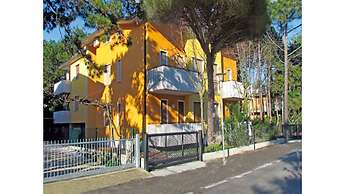 Modern Apartment in a Quiet Area - Beahost