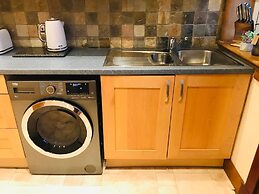 Station View Lodge - Near Balbirnie House Markinch