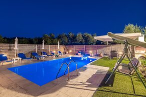 Toscana Villa 2 - 2 Bedroom Private Pool Villa