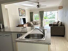Rockley Golf 810 is a 2 Bedroom, 2 Bathroom 1st Floor Apartment With P
