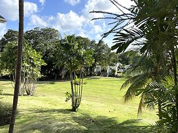 Rockley Golf 810 is a 2 Bedroom, 2 Bathroom 1st Floor Apartment With P