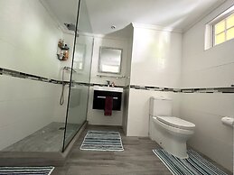 Rockley Golf 810 is a 2 Bedroom, 2 Bathroom 1st Floor Apartment With P