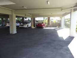 West Terraces Residence No 5 With Seafront Beachfront License No 13516