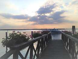 Lovely Flat Facing the sea - Beahost