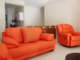 West Front One No 4 With Seafront Beachfront Licensed By Tourism Autho