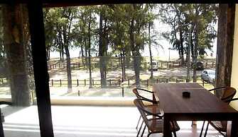 West Front One No 4 With Seafront Beachfront Licensed By Tourism Autho