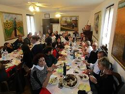Big Room in Agriturismo Rocca Dei Marchesi