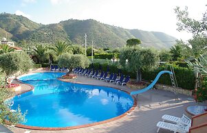 Beautiful Apartment for 5 People in Residence