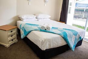 Rehutai Beach House