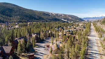 8767 Trappers Crossing 4 Bedroom Condo by RedAwning