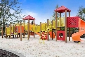 Richard's Solterra Vacation Home 5 Bedroom Home by Redawning