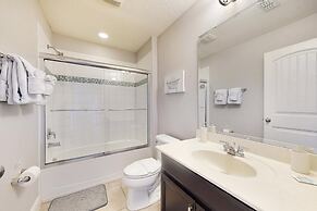 Richard's Solterra Vacation Home 5 Bedroom Home by Redawning