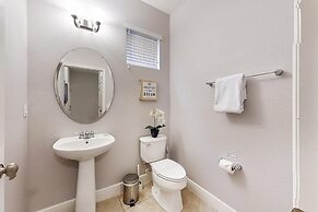 Richard's Solterra Vacation Home 5 Bedroom Home by Redawning