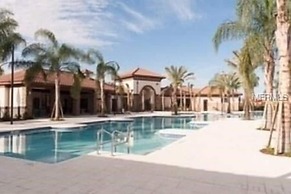 Richard's Solterra Vacation Home 5 Bedroom Home by Redawning