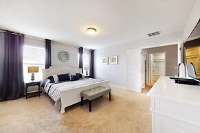 Richard's Solterra Vacation Home 5 Bedroom Home by Redawning