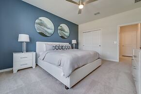 Jennifer's Luxury Windsor Island Vacation Home 10 Bedroom Home by Reda