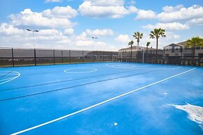 Jennifer's Luxury Windsor Island Vacation Home 10 Bedroom Home by Reda