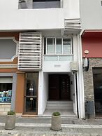 Vasilo Court Seaview City Apartment