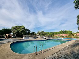 Libertyland Waterpark Resort