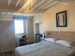 Top Floor - Franciosa