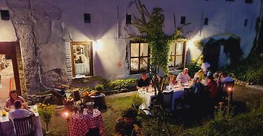 Hotel Zamkowy Młyn