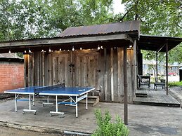 #1 Son's Geronimo - Birdhouse Cabin