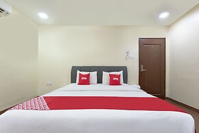 OYO 90380 Hotel Jasin