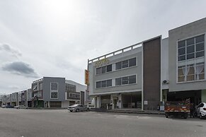 OYO 90380 Hotel Jasin