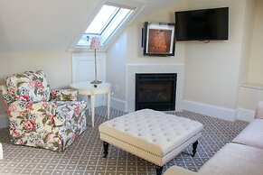 Inn at Mary's Land Farm