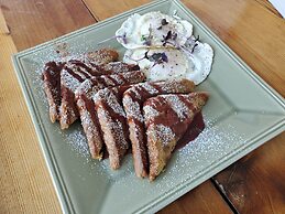 Inn at Mary's Land Farm