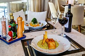 Ponta de Inhambupe Hotel Boutique & Spa By Slaviero Hotéis